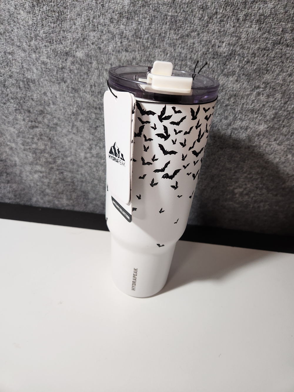 HydraPeak White Stainless Travel Tumbler with Bat Pattern 32oz.